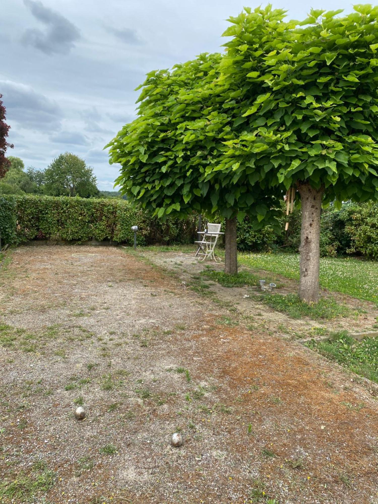 Jodoigne La Cle Des Champs B&B 외부 사진